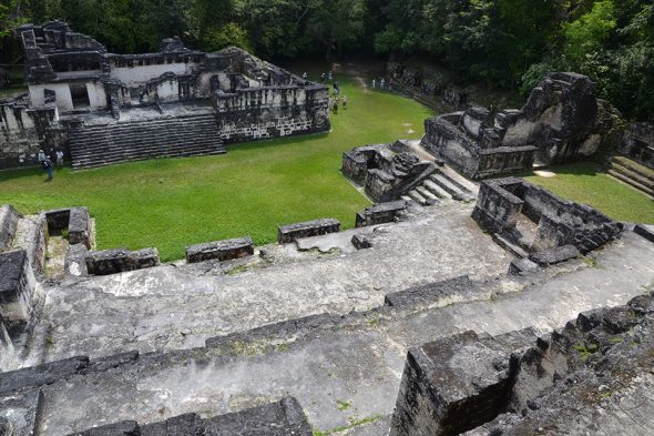 Akropolis, Tikal, Guatemala