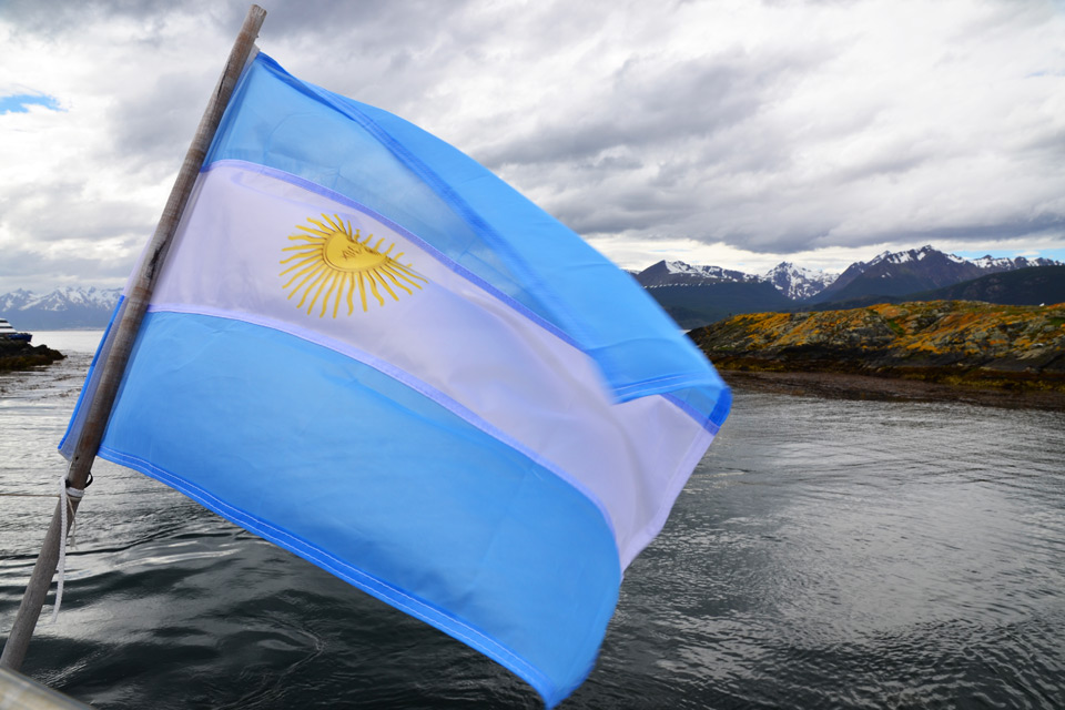 Argentinische Flagge in Feuerland