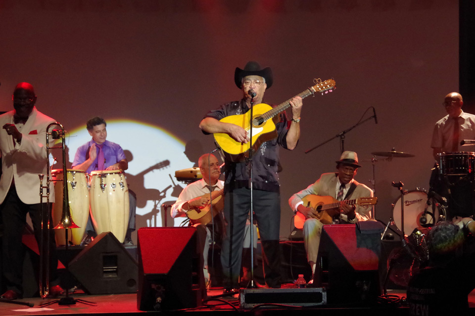 Die Top Vergleichssieger - Entdecken Sie bei uns die Kubanische gitarre entsprechend Ihrer Wünsche
