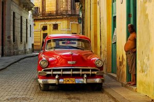 Oldtimer in Kubas Hauptstadt Havanna